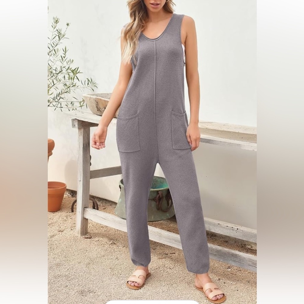 Knitted gray Jumpsuit